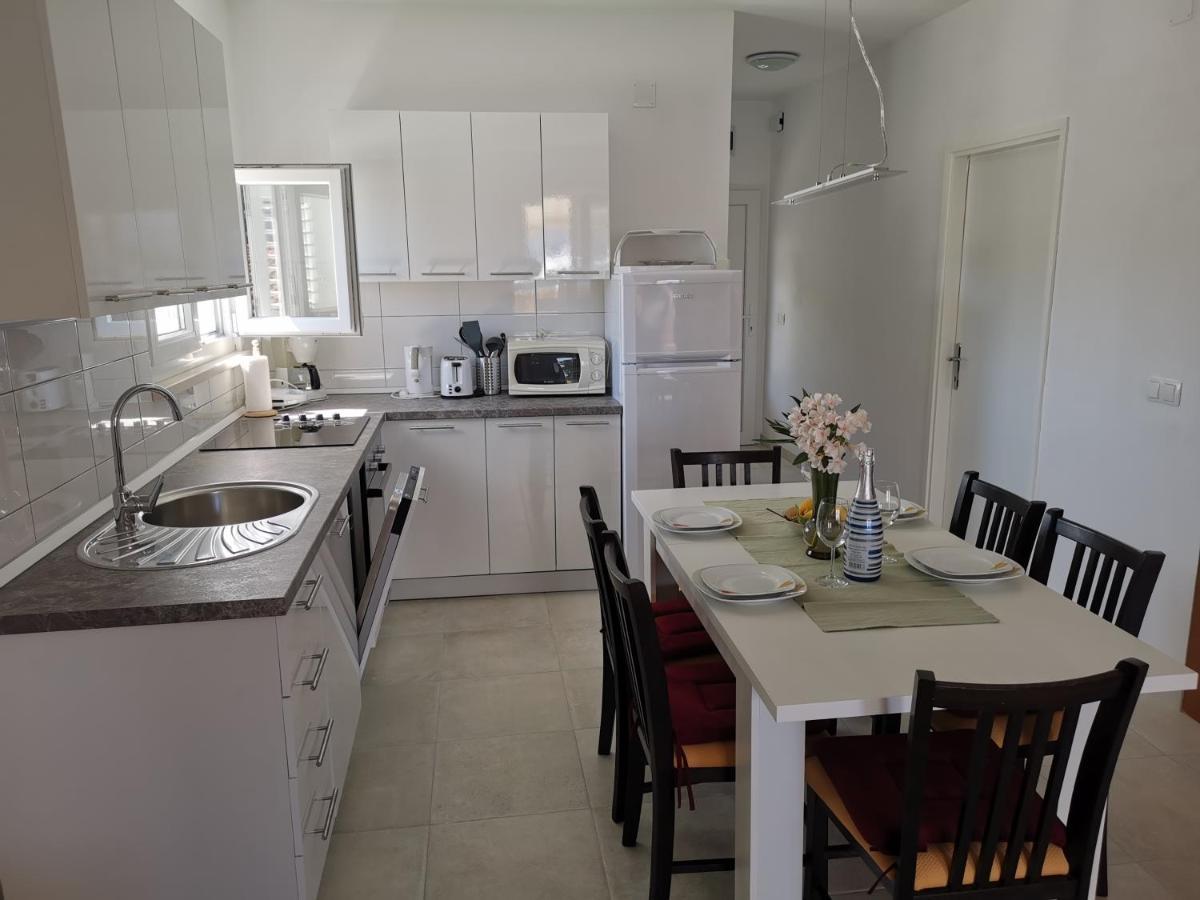 Apartments Lumbardina Lumbarda Dış mekan fotoğraf